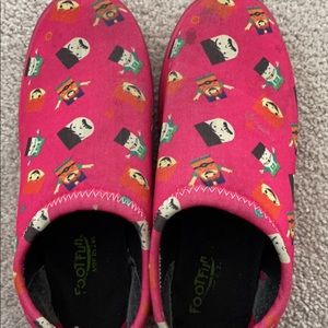 Pink slip ons